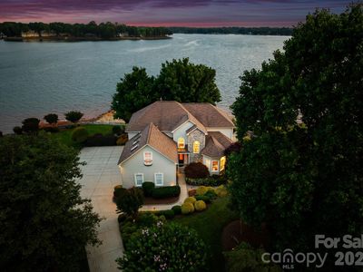 217 Westpaces Rd