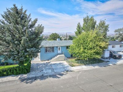 1271 Southside Dr