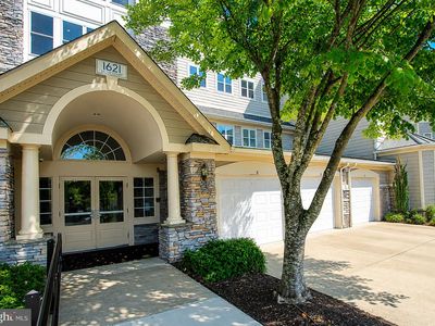 Property at 1621 Ladue Ct APT 303, Woodbridge, VA
