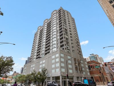 600 N Dearborn St APT 1707