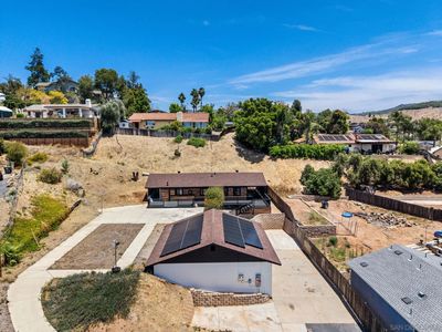 9209 Adlai Rd