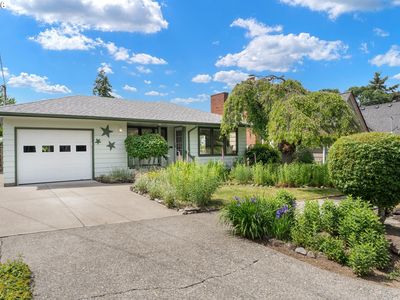 3623 NE 67th Ave