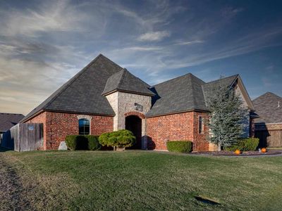 3710 NE Eastlake Dr