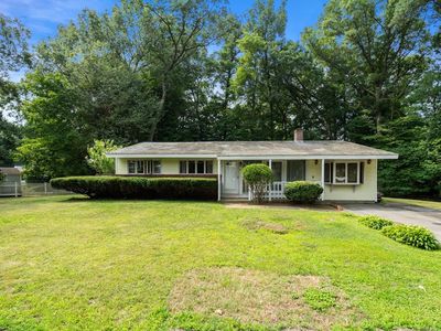Property at 11 Saint Marys Rd, Burlington, MA
