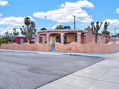 1323 Maui St