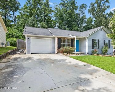 2313 Arkwright Ln
