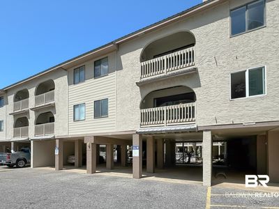 930 W Beach Blvd #218