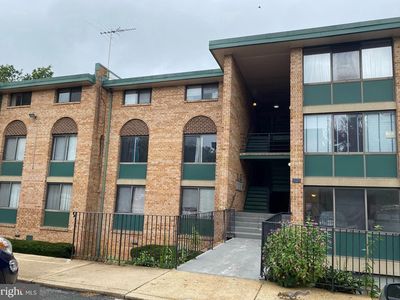 525 N Armistead St APT 101