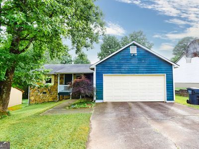 2586 Redfield Dr
