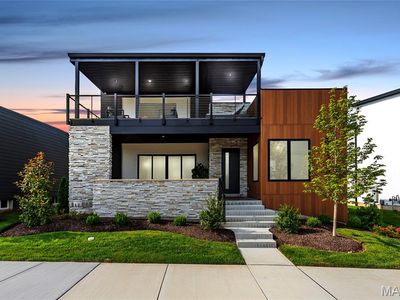 16460 Edge Water Ave