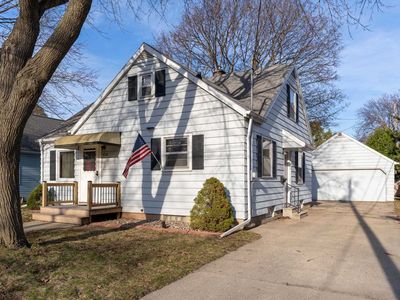 418 N Outagamie St