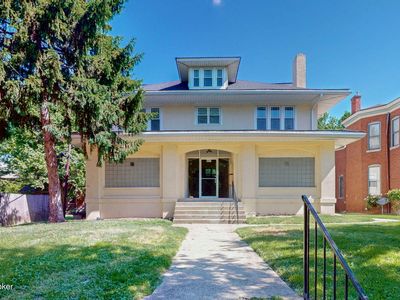 607 W Ormsby Ave