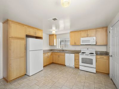 Property at 941 Grove Ave, Imperial Beach, CA