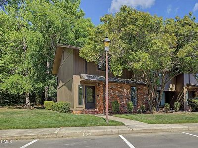 701 Oak Tree Dr