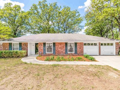 7205 Sequoyah Ln