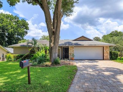 211 Stevenage Dr