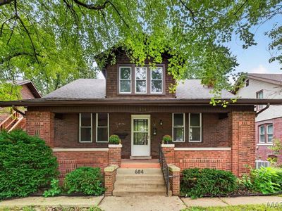 604 Sycamore St