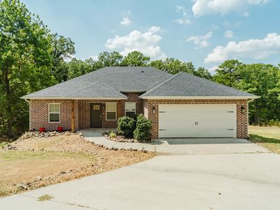 3 Kemble Cir