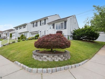 77 Bernice Rd