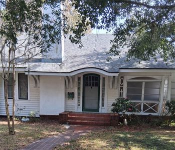 2201 Sanford Ave