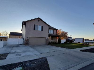 302 S 1170 W
