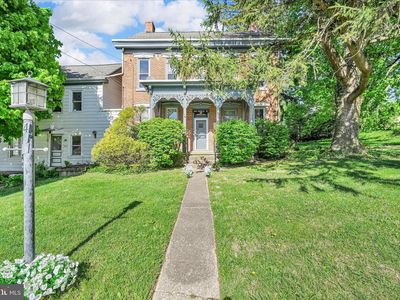 406 Noble St