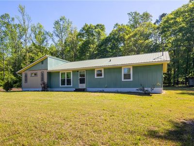 57 Davis Cir
