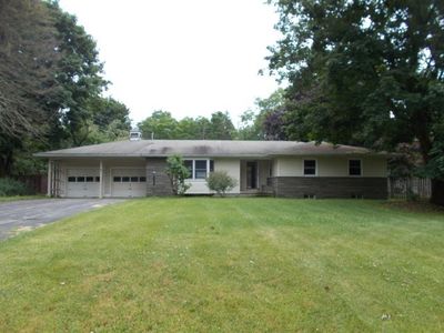 3 Drumlin Dr