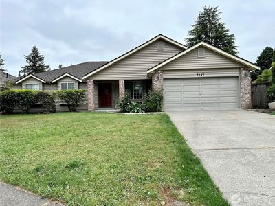 2137 Springview Drive NE