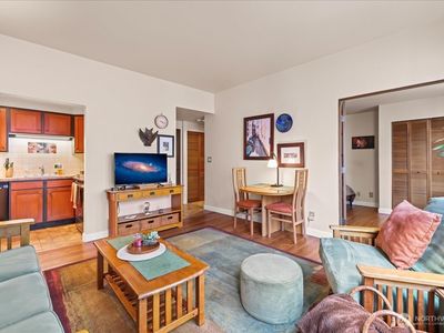 2700 4th Avenue #403