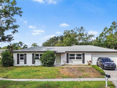 3015 Saint Charles Dr