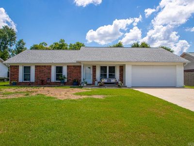 35 Burns Dr