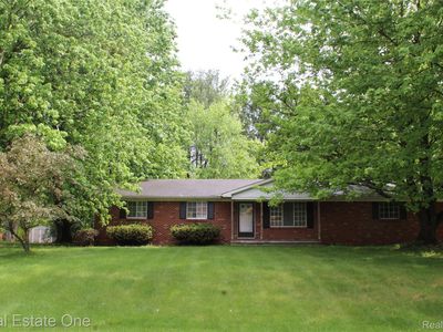 1425 N Alstott Dr