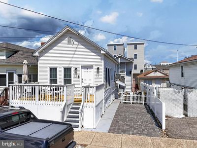32 Franklin Ave