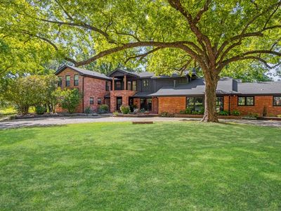 1000 Yorkshire Dr