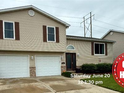 2229 Hunters Point Dr