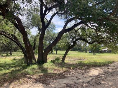 Property at 1050 Harmon Hills Rd, Dripping Springs, TX