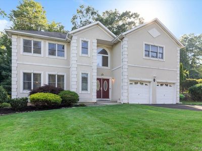 5 Dennis McHugh Court