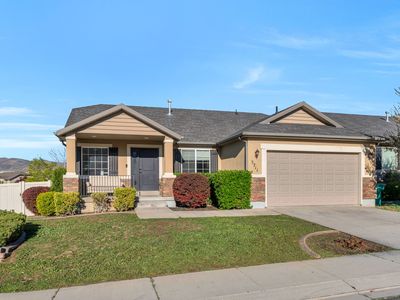 3711 N Meadow Springs Ln