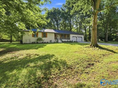 125 Rachel Dr NW