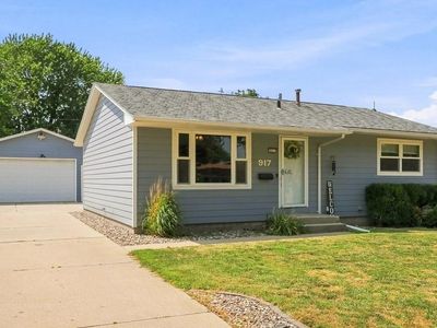 917 N Saint Paul Ave
