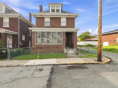 Property at 1224 Holmes St, Mc Kees Rocks, PA
