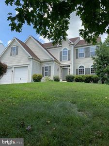 630 Marshall Dr NE