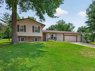 Property at 612 Lakewood Dr, Lake Saint Louis, MO