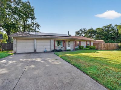 184 Oakhurst Dr
