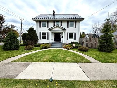 103 Thompson Blvd