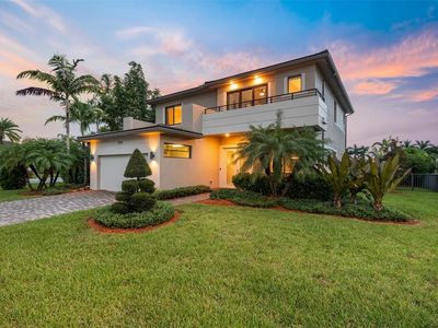 10593 N Lago Vista Cir