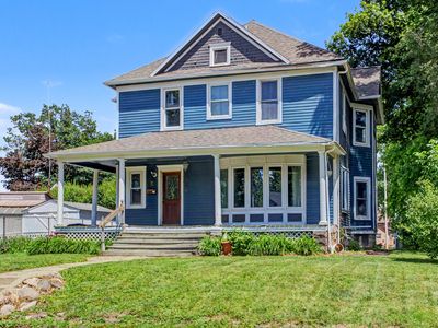 224 Tama St