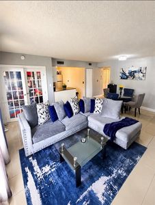 4240 NW 21st St APT 130