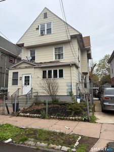 77 Gibbs Street